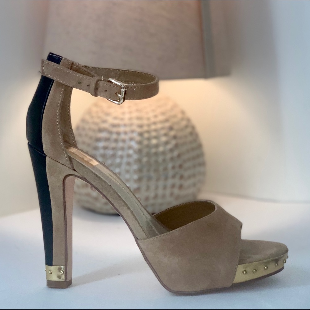 Black and Tan Dolce Vita Heels